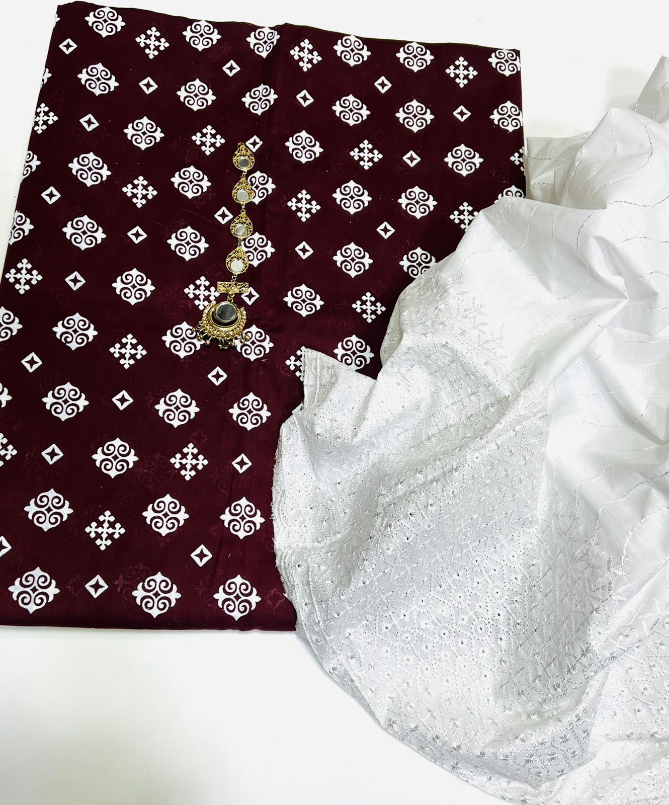 New Arrival –Unstitched  Pure Lawn Cotton 2 Piece Suit with Bana Doria Printed Shirt & Chicken Embroidered Trouser